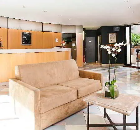 리베르텔 카날 생 마르탱 3*