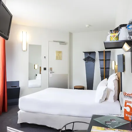 Libertel Canal Saint Martin Hotel 3*