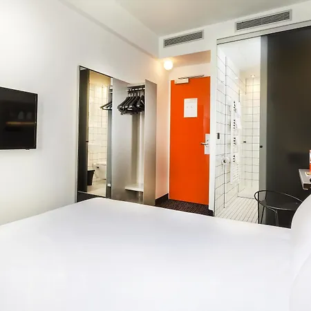 Libertel Canal Saint Martin Hotel