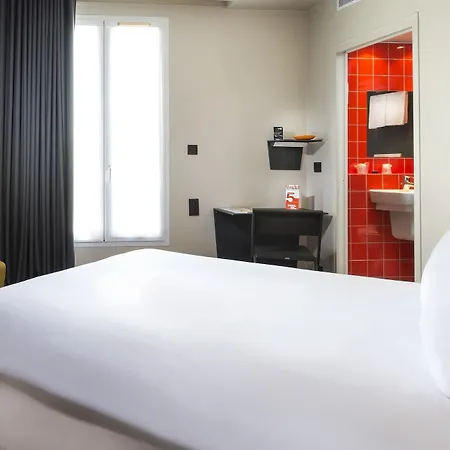 Libertel Canal Saint Martin Hotel