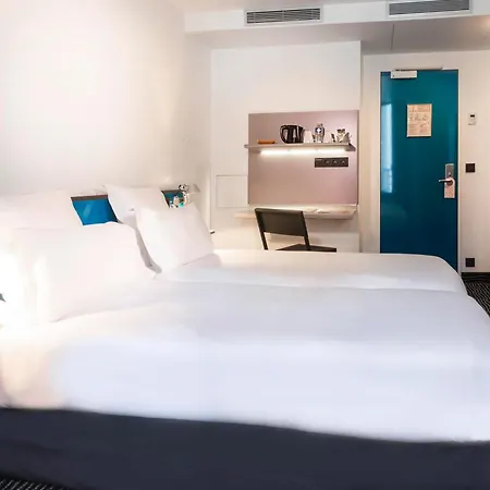 Libertel Canal Saint Martin Hotel