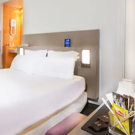 Libertel Canal Saint Martin Hotel 3*