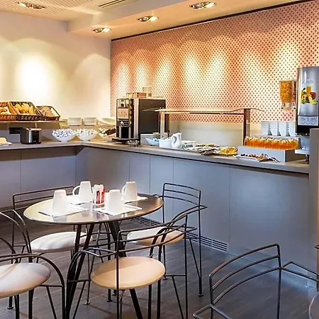 Libertel Canal Saint Martin Отель 3*