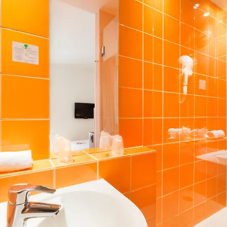 Hotel Libertel Canal Saint Martin Parijs