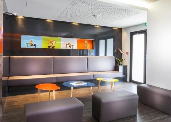 Libertel Canal Saint Martin Paryż