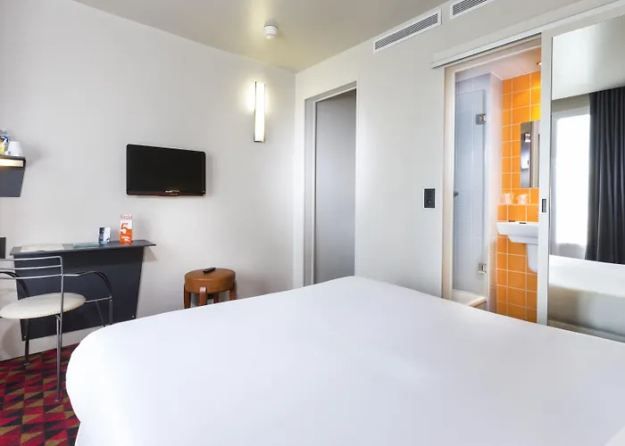 Libertel Canal Saint Martin Paryż