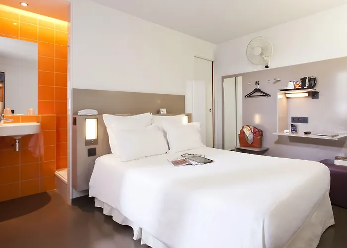 Hotel Libertel Canal Saint Martin