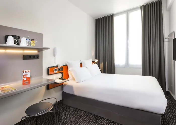 Libertel Canal Saint Martin