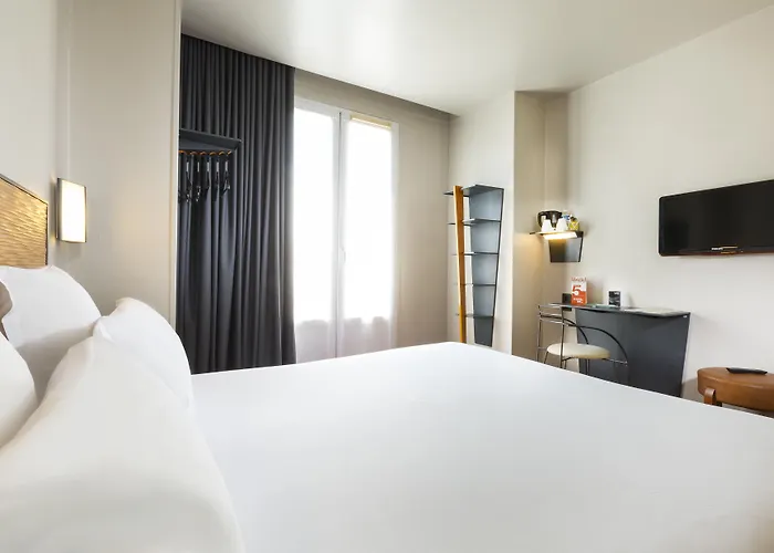 Libertel Canal Saint Martin Hotel