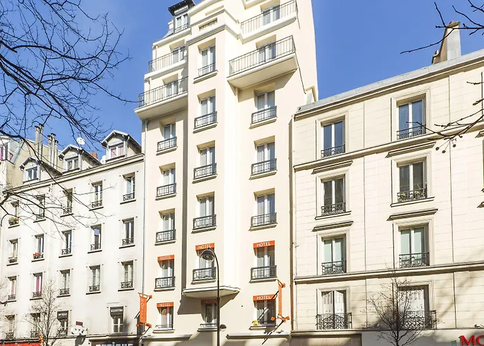 Hotel Libertel Canal Saint Martin 3*