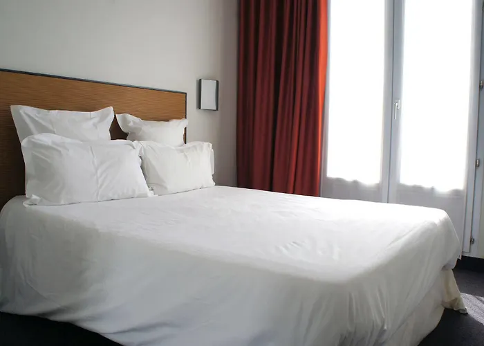 Libertel Canal Saint Martin