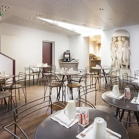 Hotell Libertel Canal Saint Martin