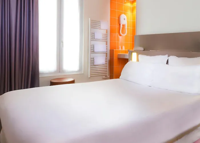 Libertel Canal Saint Martin Hotel 3*