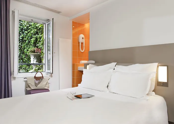 Libertel Canal Saint Martin 3* Parigi