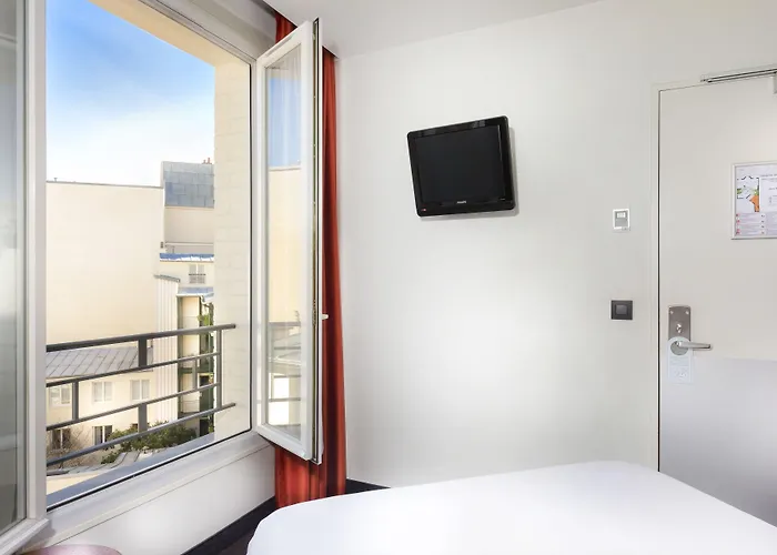 Hotel Libertel Canal Saint Martin